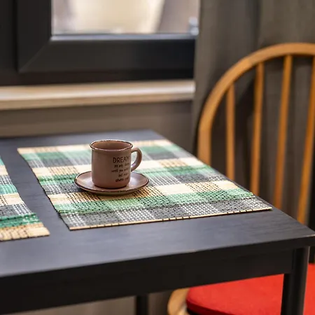 With Patio Close To Sea شقة