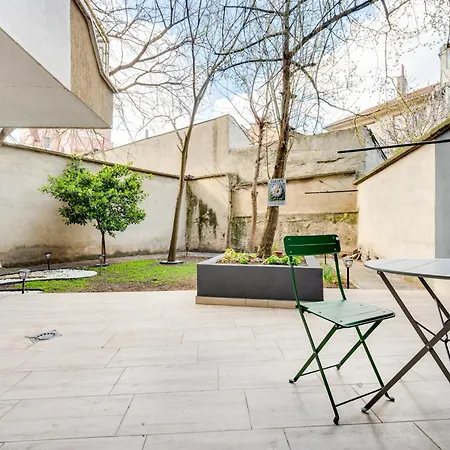 With Patio Close To Sea Apartment