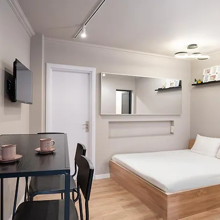 With Patio Close To Sea Apartment *